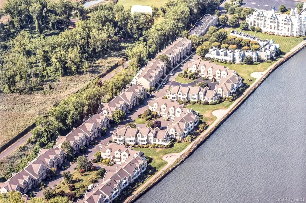116 Harbor Cove Piermont NY 10968