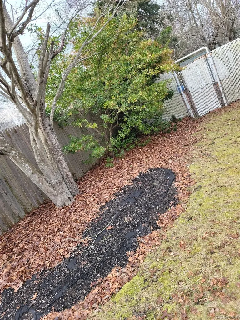 23 Jeanatta Avenue Mastic NY 11950