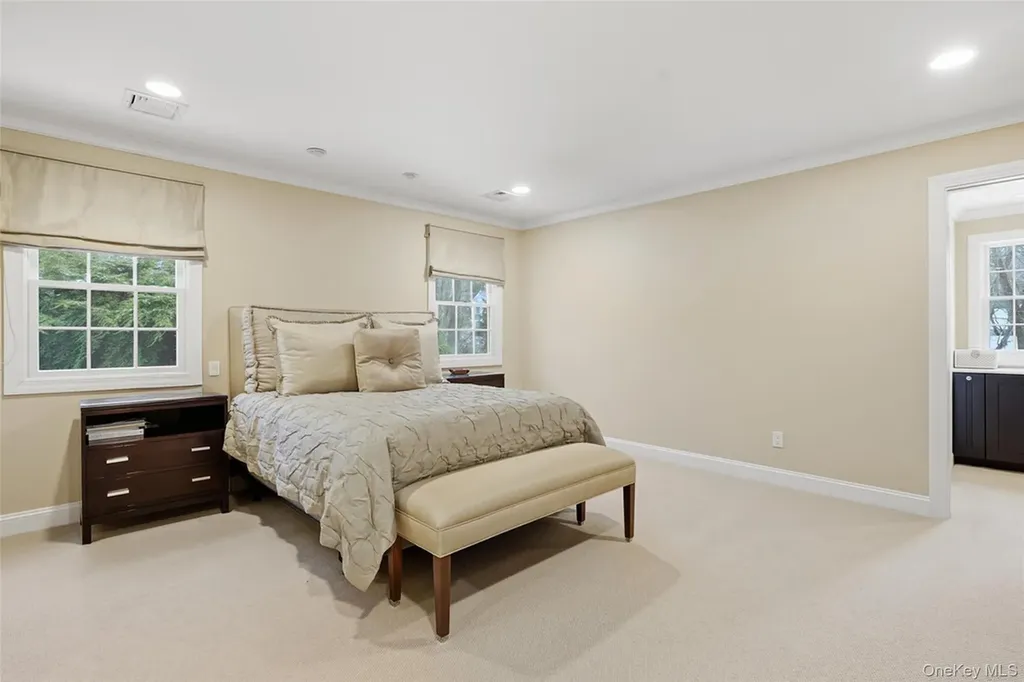 10 Oriole Place Rye Brook NY 10573