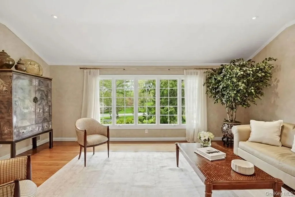 10 Oriole Place Rye Brook NY 10573