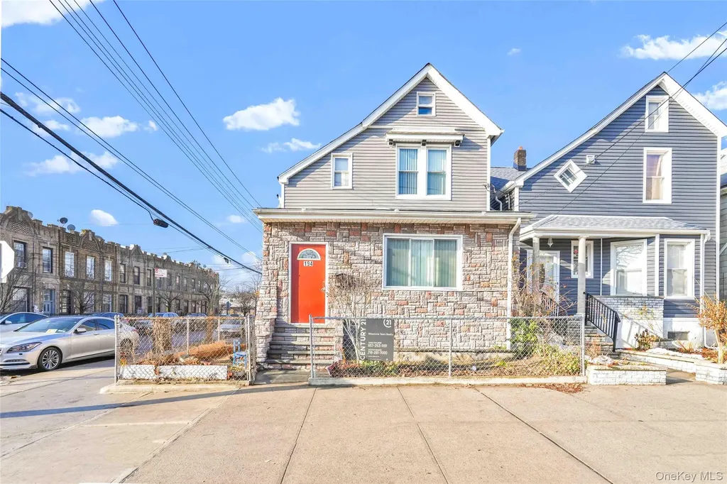 194 Crystal Street Brooklyn NY 11208