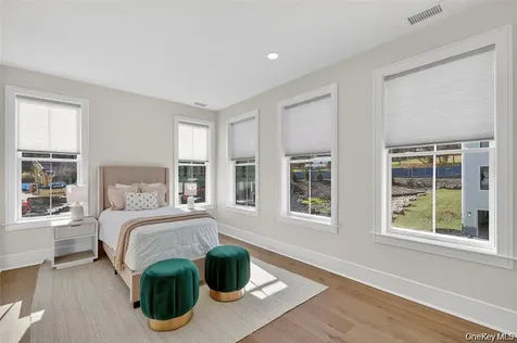 1820 Soundview Court Yorktown Heights NY 10598