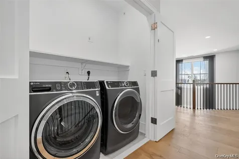 1820 Soundview Court Yorktown Heights NY 10598