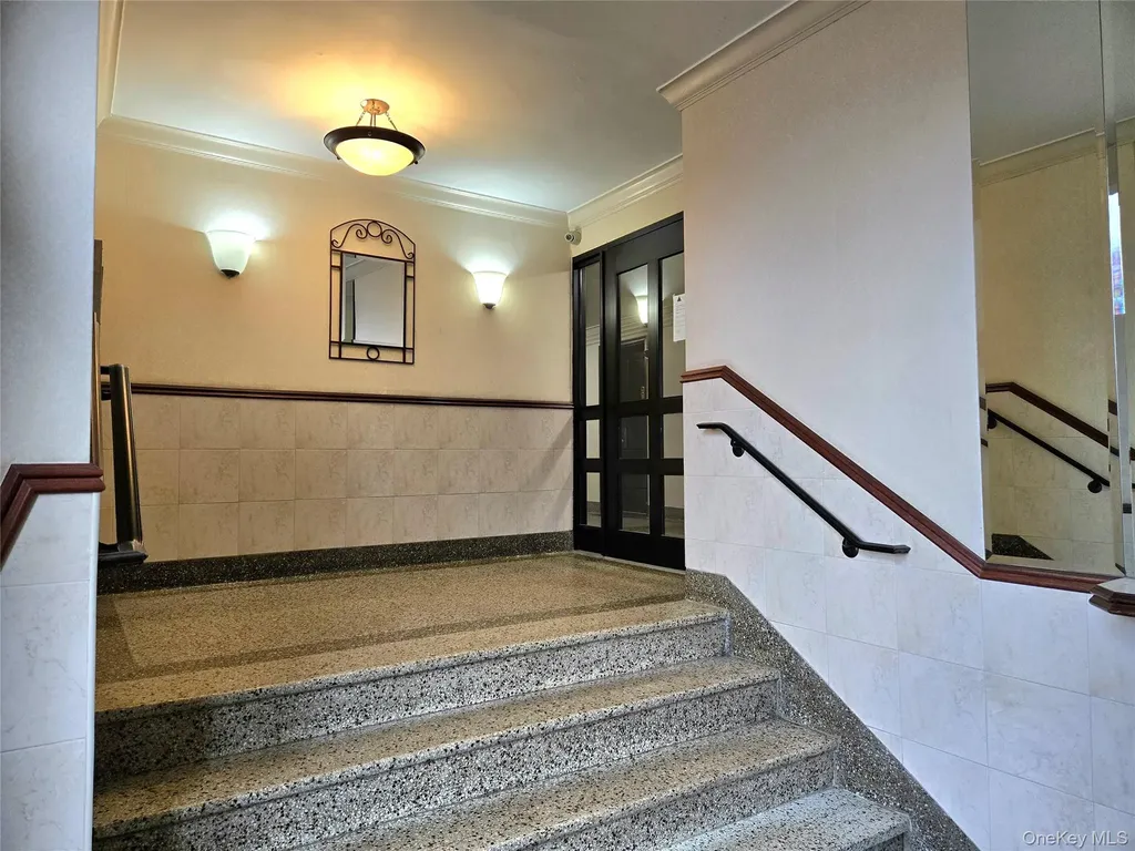 138-18 28th Road Flushing NY 11354