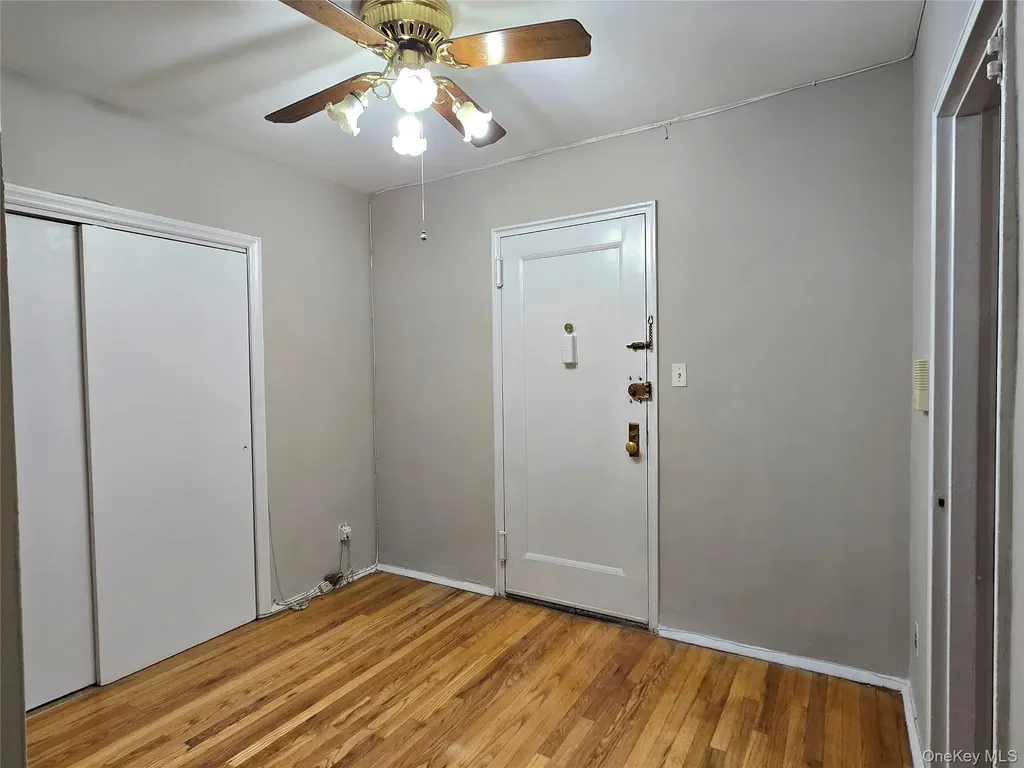 138-18 28th Road Flushing NY 11354