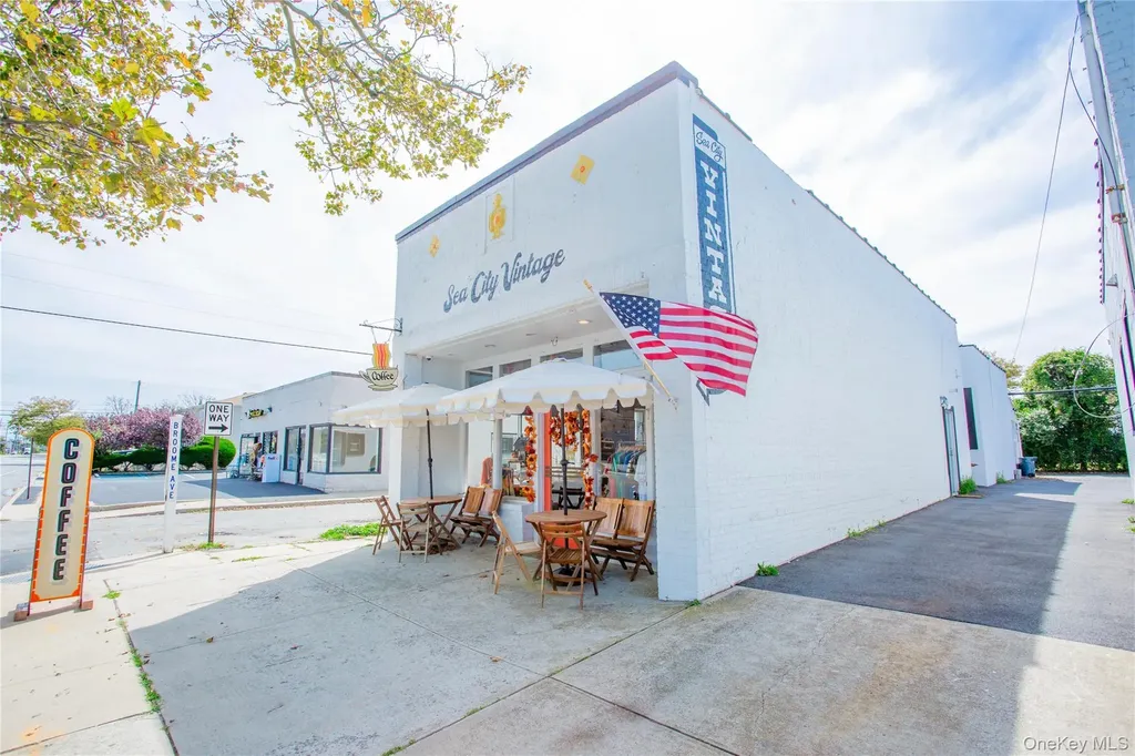 2001 Park Street Atlantic Beach NY 11509