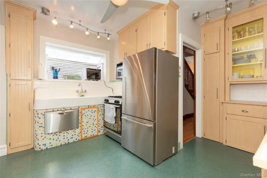 77 Buckley Street Bronx NY 10464