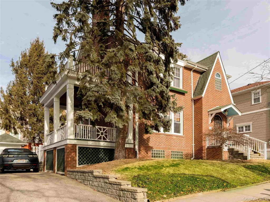 77 Buckley Street Bronx NY 10464