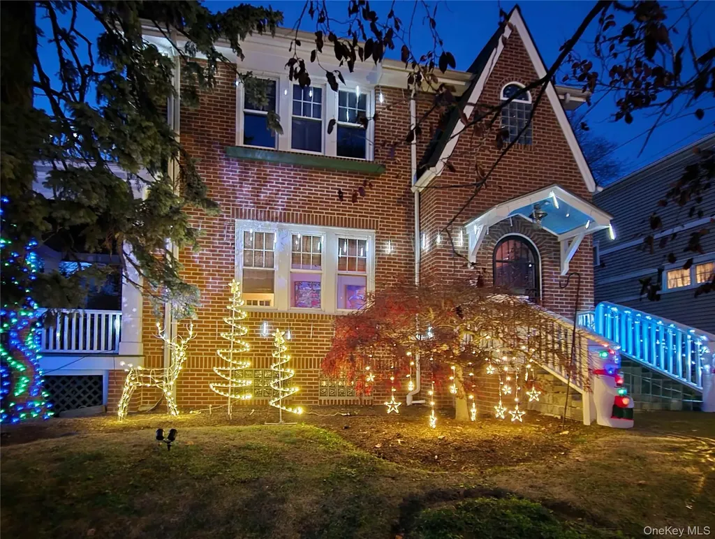 77 Buckley Street Bronx NY 10464