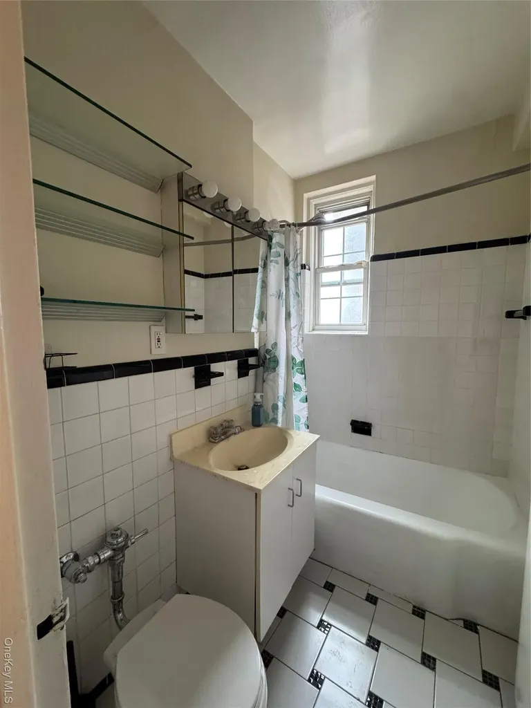 766 Bronx River Road Bronxville NY 10708