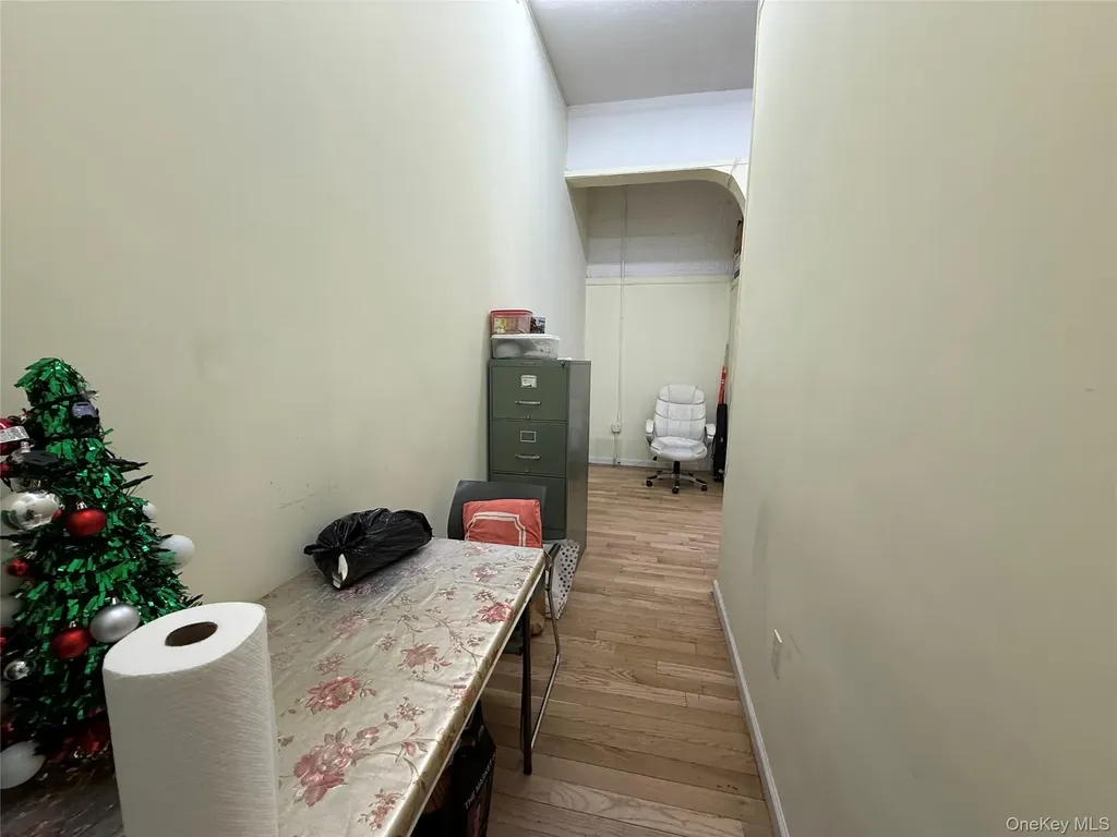 160 Graham Avenue Brooklyn NY 11206