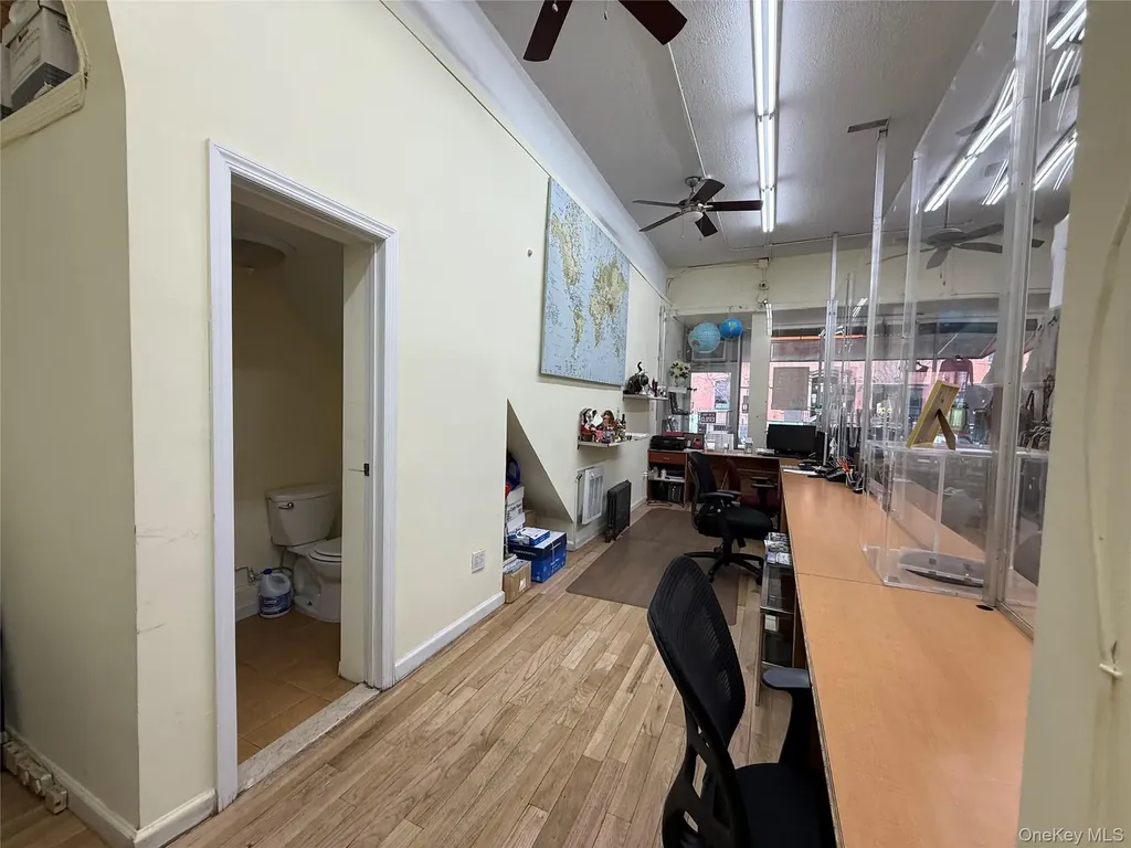 160 Graham Avenue Brooklyn NY 11206