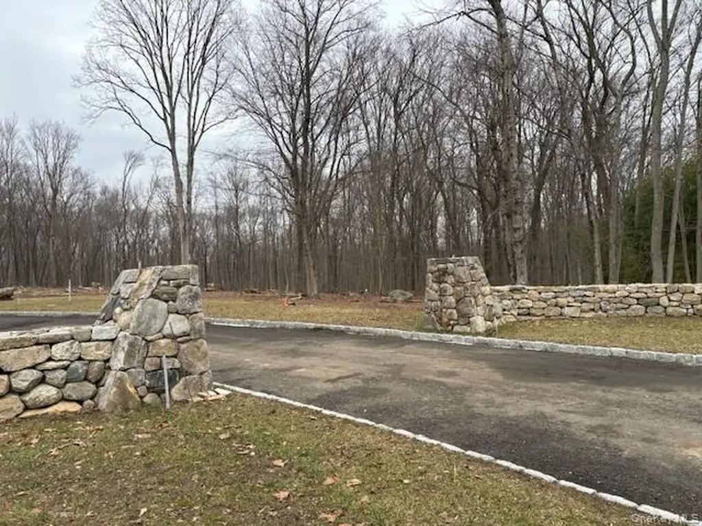 Lot 4 Lockwood Road South Salem NY 10590
