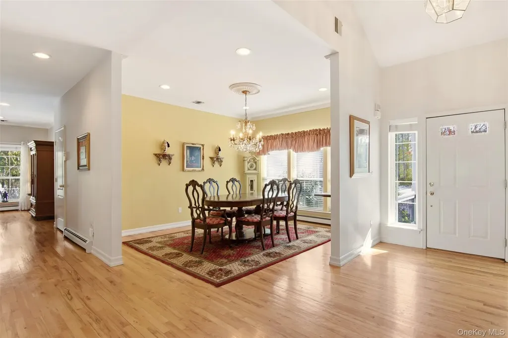 5 Wood Hollow Drive Westhampton NY 11977