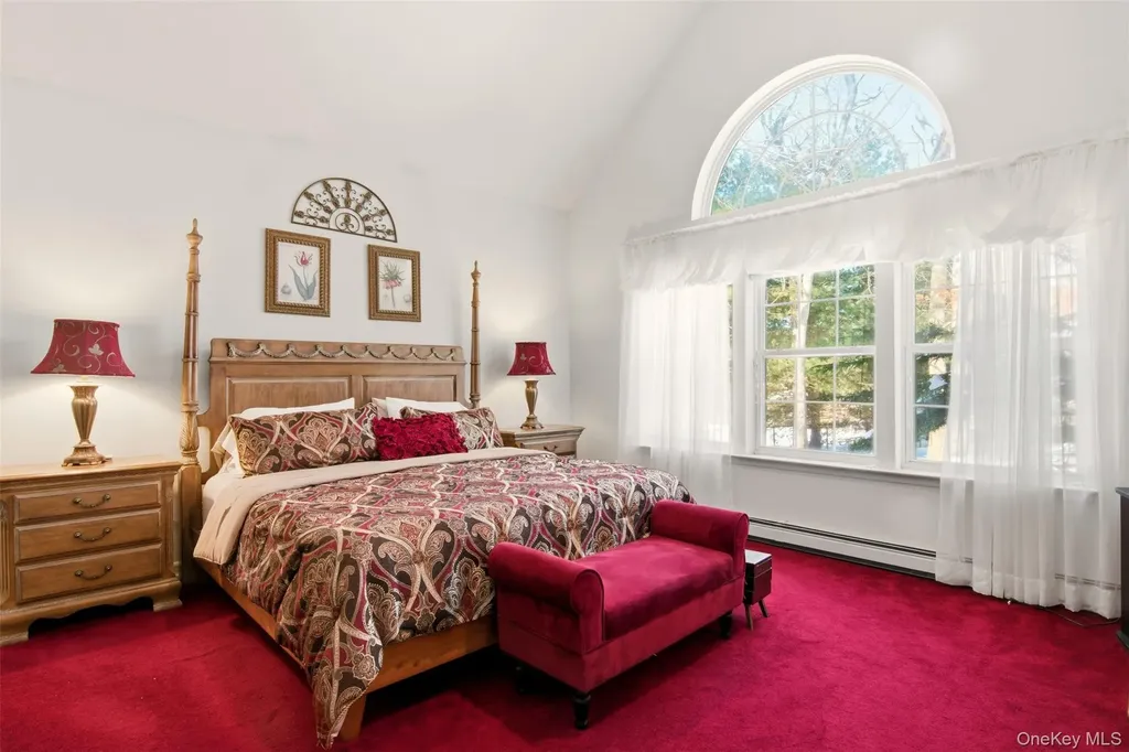 5 Wood Hollow Drive Westhampton NY 11977