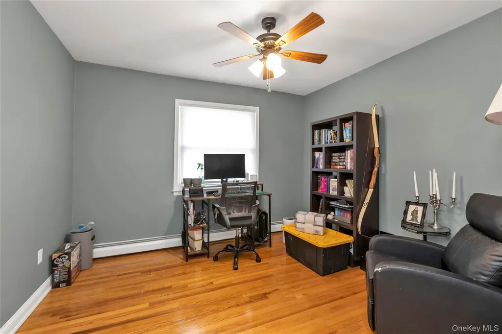26 Lancaster Road Island Park NY 11558