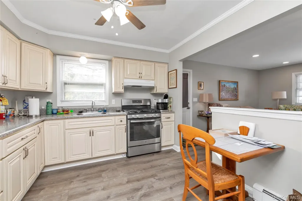 26 Lancaster Road Island Park NY 11558