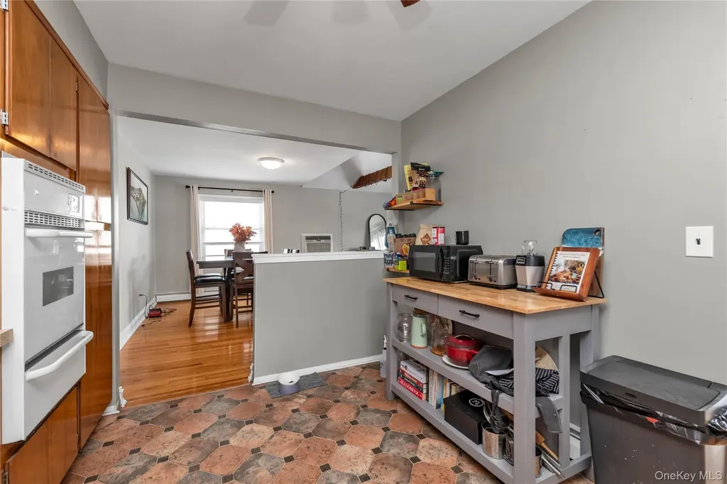 26 Lancaster Road Island Park NY 11558
