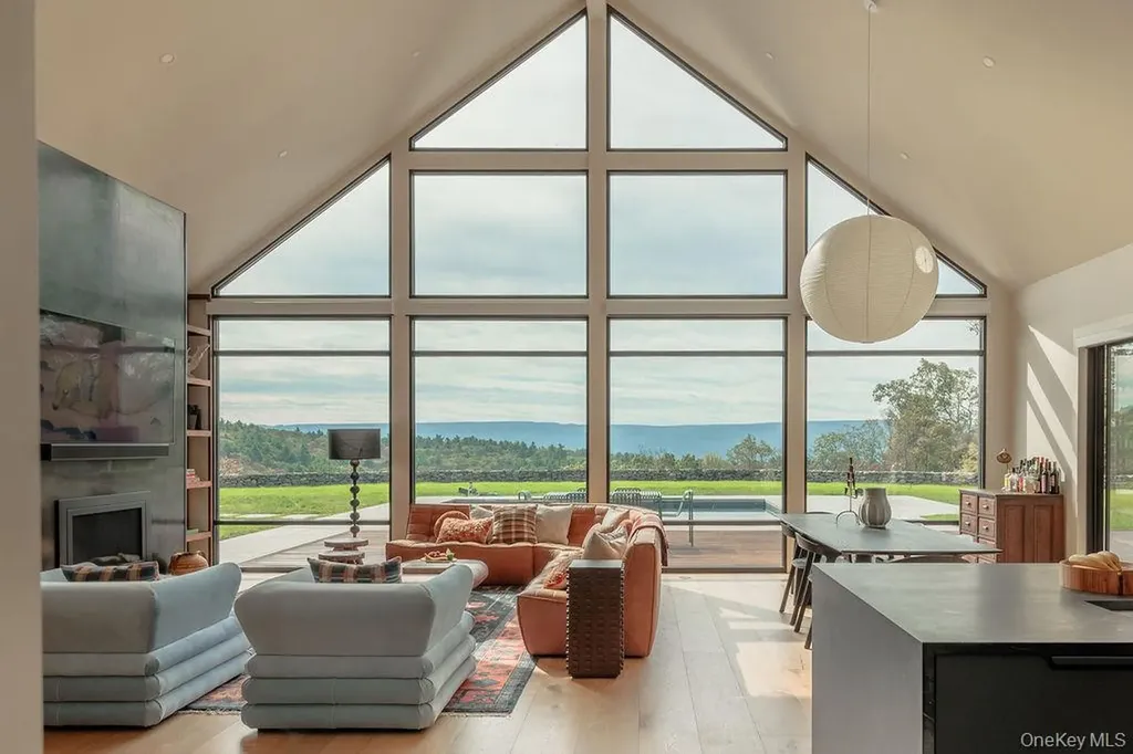 72 Vantine Road Kerhonkson NY 12446