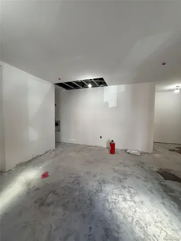 43-20 52nd Street Woodside NY 11377