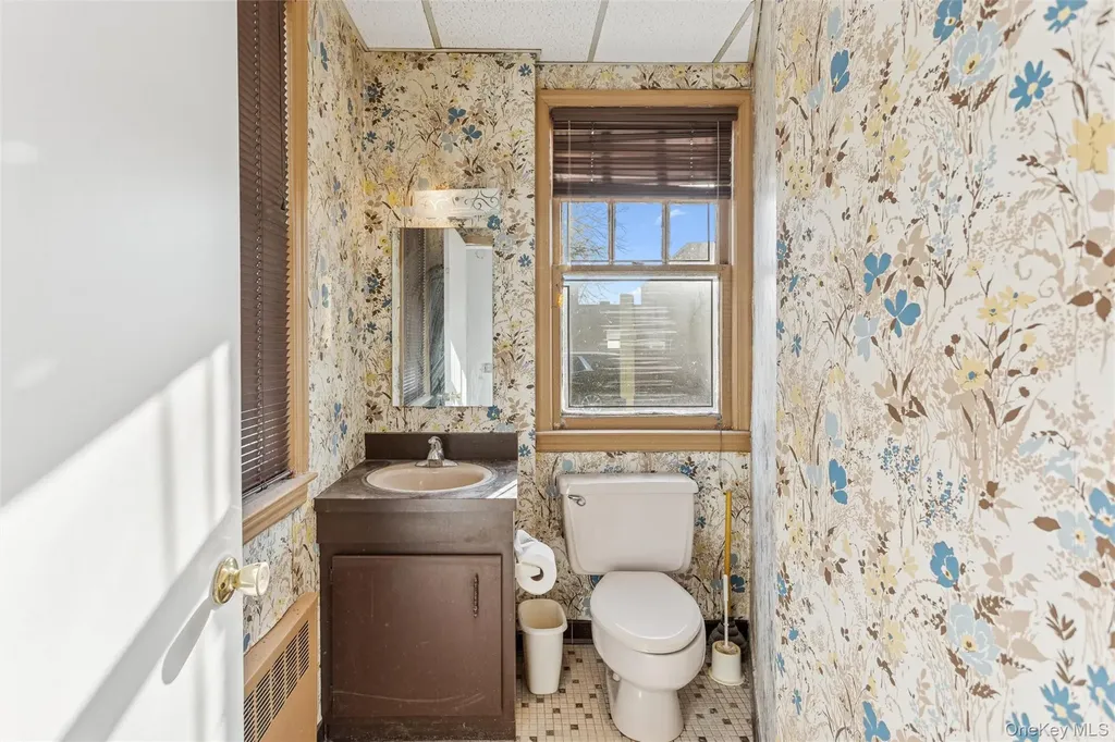 22 Broadway Mews Hewlett NY 11557
