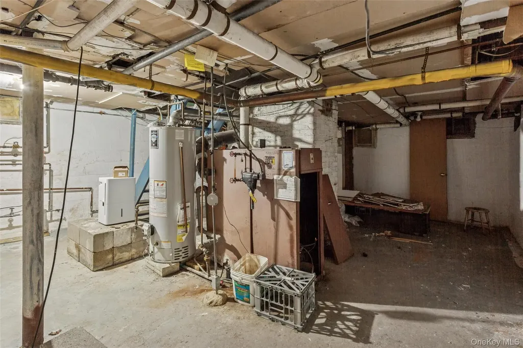 22 Broadway Mews Hewlett NY 11557
