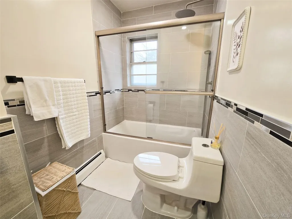 112 Crescent Drive Searingtown NY 11507