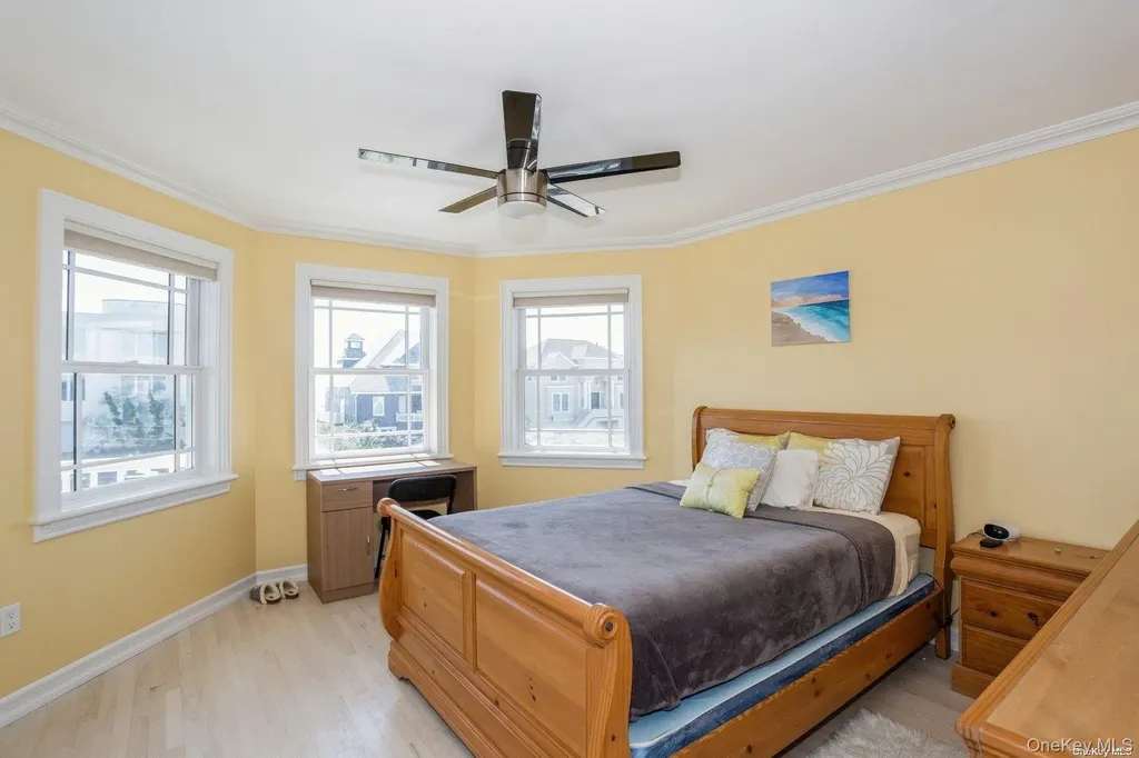 676 Dune Road Westhampton Dunes NY 11978