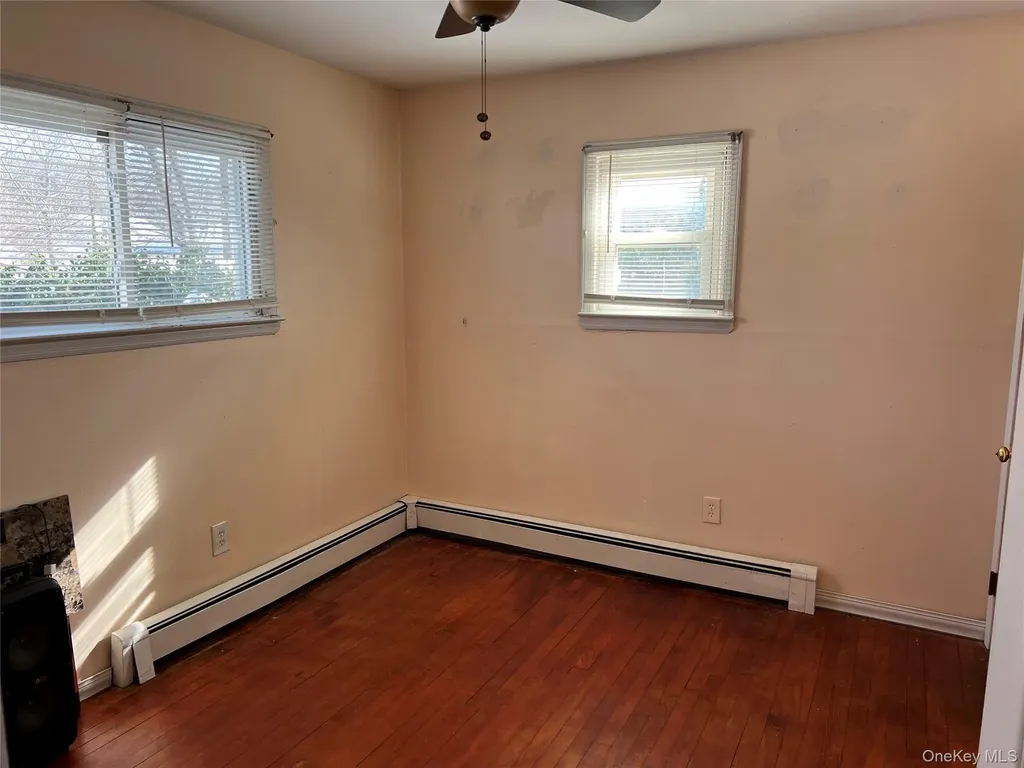 25 Gores Drive Mastic NY 11950