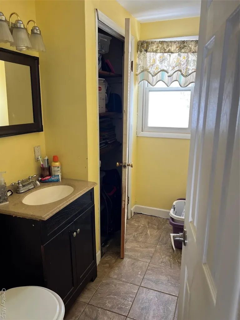 25 Gores Drive Mastic NY 11950