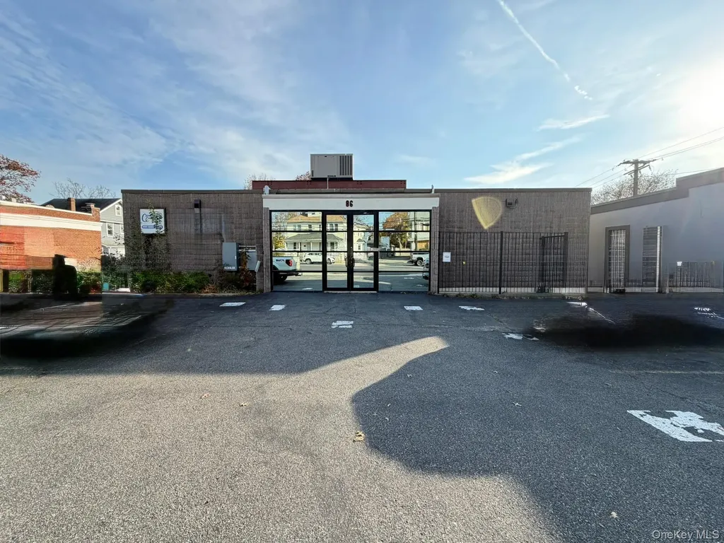 86 Front Street Hempstead NY 11550