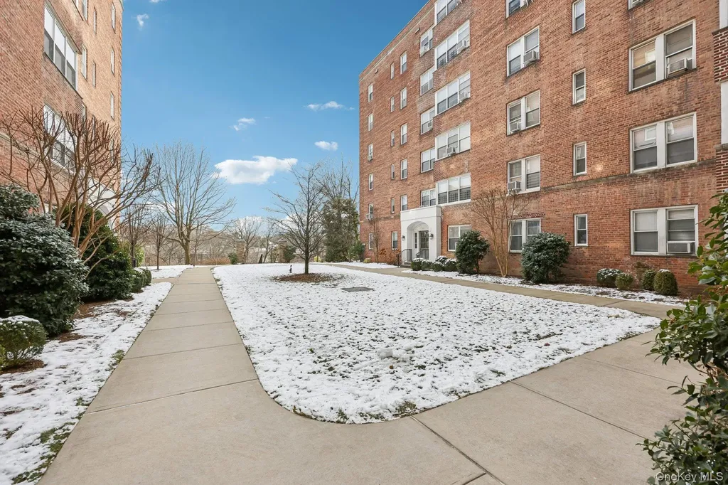 1 Bronxville Road Bronxville NY 10708