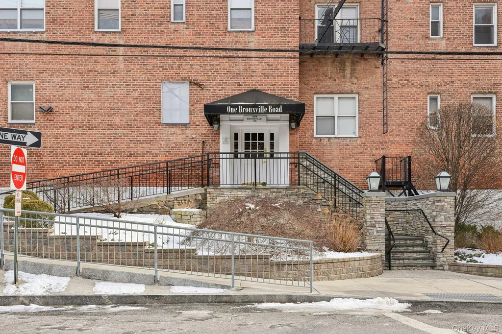 1 Bronxville Road Bronxville NY 10708