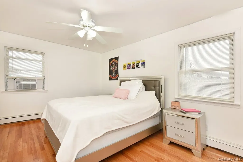 116 15th Avenue West Babylon NY 11704