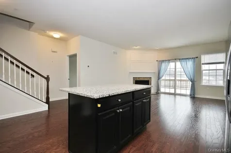 18 Wheeler Court Carmel NY 10512