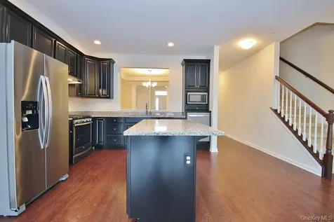 18 Wheeler Court Carmel NY 10512