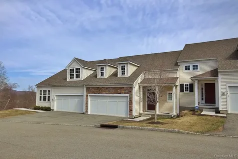 18 Wheeler Court Carmel NY 10512