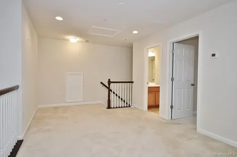 18 Wheeler Court Carmel NY 10512