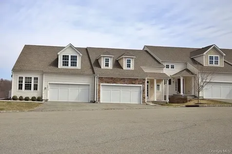 18 Wheeler Court Carmel NY 10512