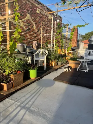 77-02 164th Street Fresh Meadows NY 11366