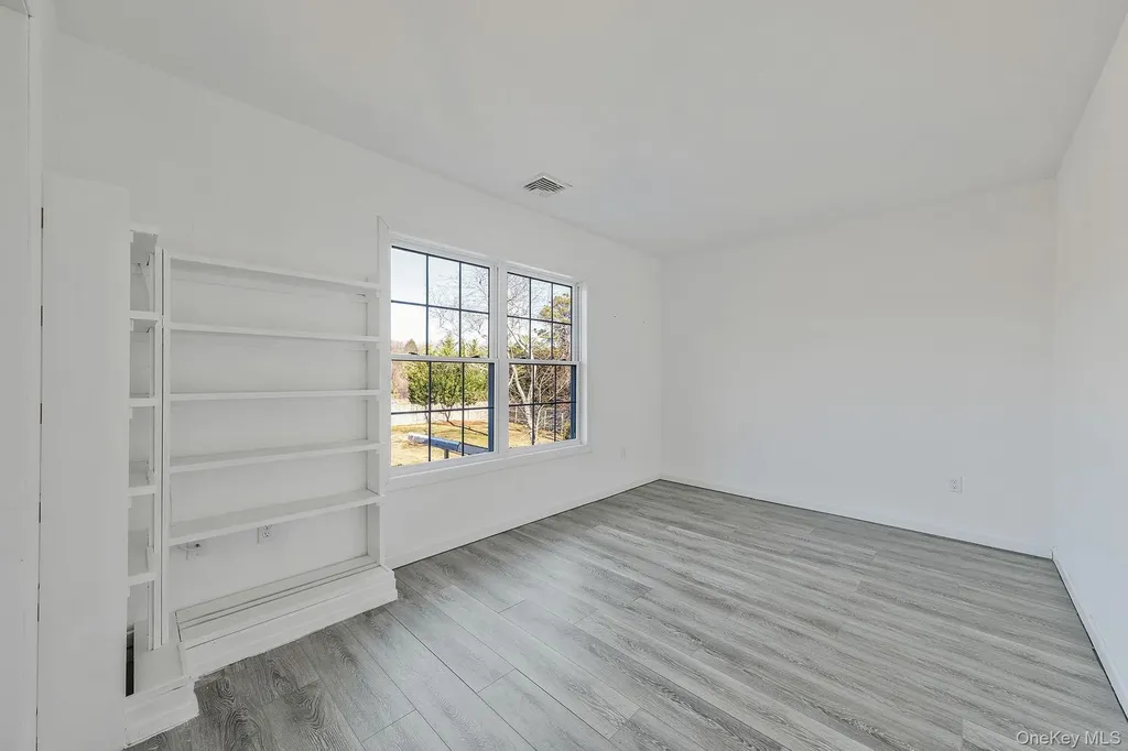 4 Danamarie Lane East Patchogue NY 11772