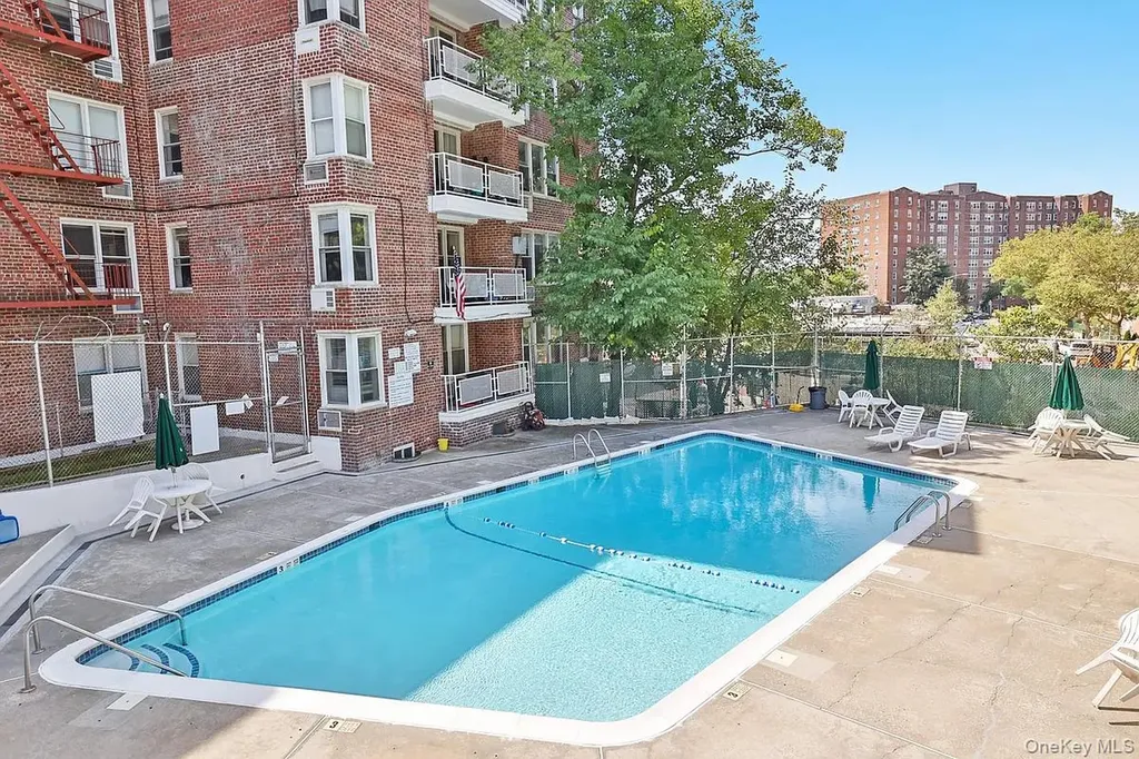 601 Kappock Street Bronx NY 10463