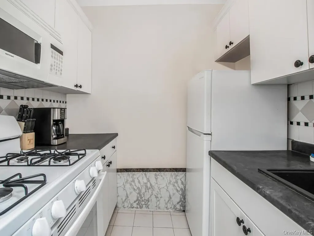 601 Kappock Street Bronx NY 10463