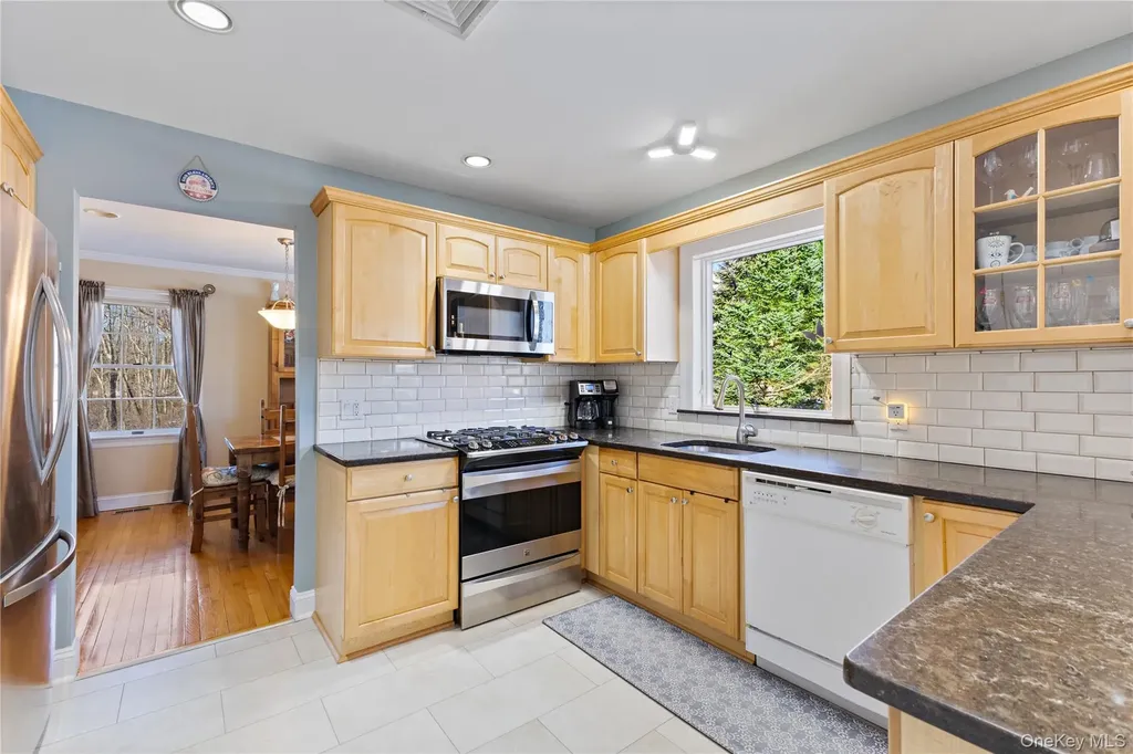 128 High View Drive Carmel NY 10512