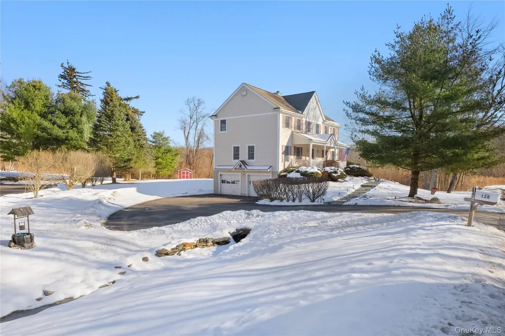 128 High View Drive Carmel NY 10512