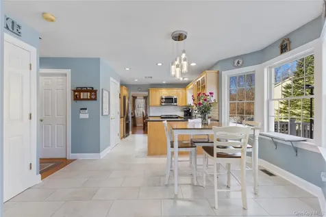 128 High View Drive Carmel NY 10512