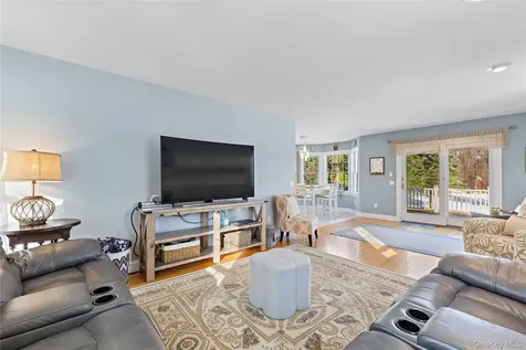 128 High View Drive Carmel NY 10512