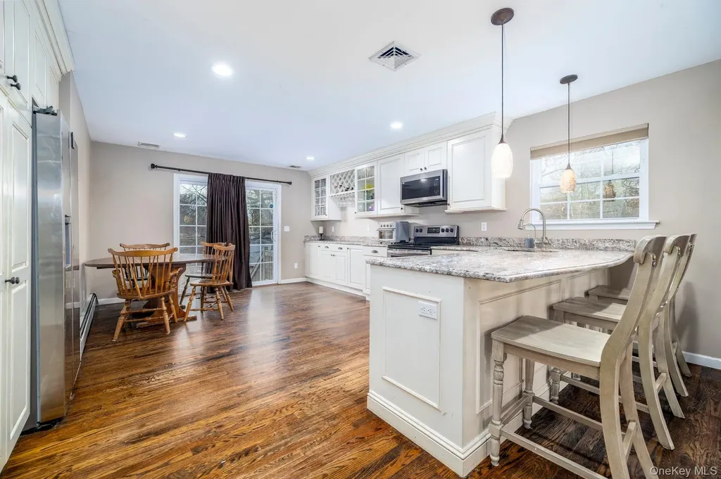 12 Summit Street East Patchogue NY 11772