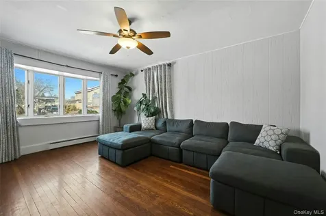12 Charles Street Bay Shore NY 11706