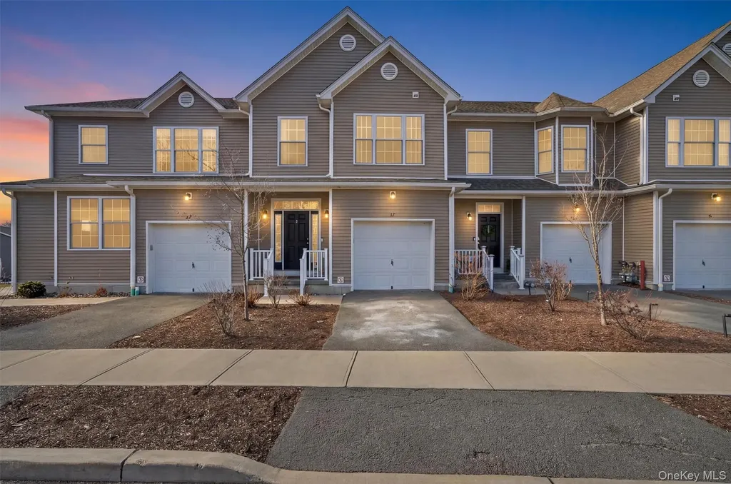37 Pinto Road E Middletown NY 10941